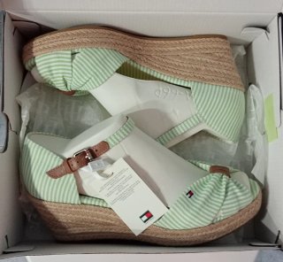 Alpargatas Tommy Hilfiger Talla 40. Sin estrenar