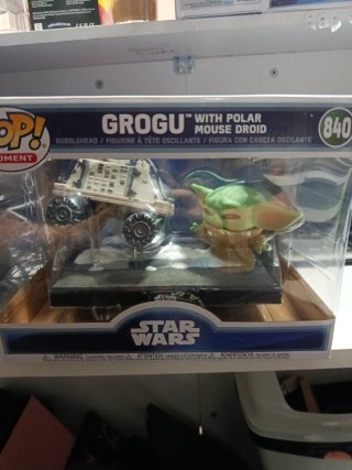 Funko Pop! Grogu con Ratón Polar 840