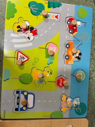 Puzzles de madera variados