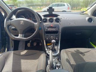 Peugeot 308 2013