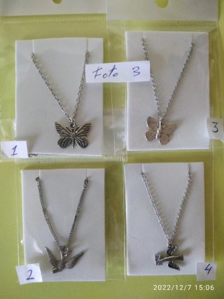Lote 40 collares plata 1€ c/u  Todos 30€