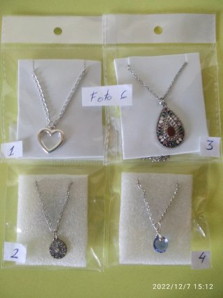 Lote 40 collares plata 1€ c/u  Todos 30€