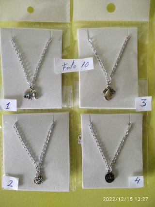 Lote 40 collares plata 1€ c/u  Todos 30€