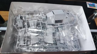 Star Wars AT-AT 1/144 Plastic Model Kit
