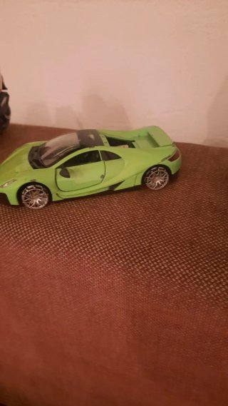 Regalo +Cochecito bebé y moto de juguete