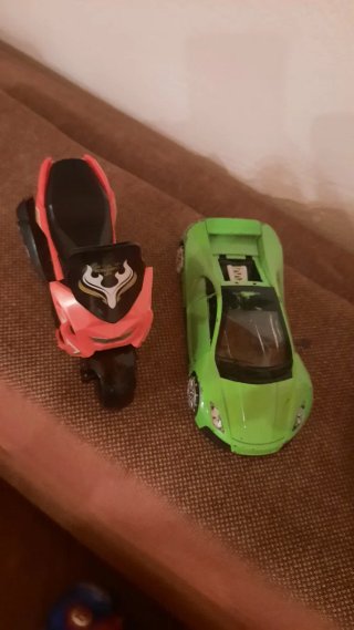 Regalo +Cochecito bebé y moto de juguete