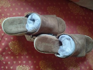 Tacones marrones con plataforma