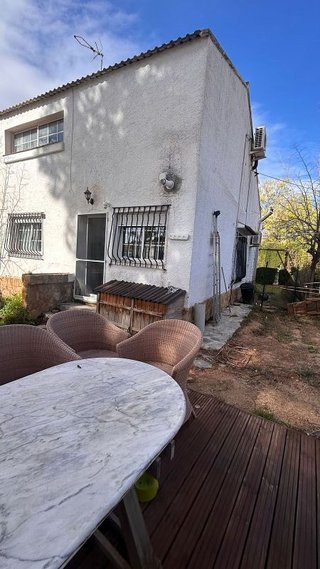 Chalet en venta en Entrepinos en Eliana (l´)