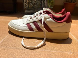 Adidas Bambas Blancas y Rojas Talla 45