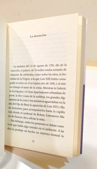 Libro María Antonieta y el collar Craveri