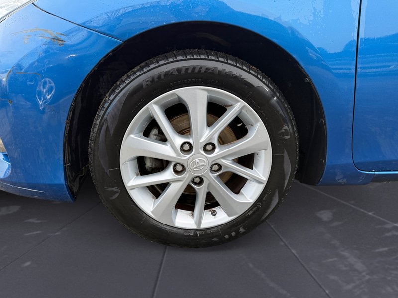 Toyota Auris 2015, foto 7