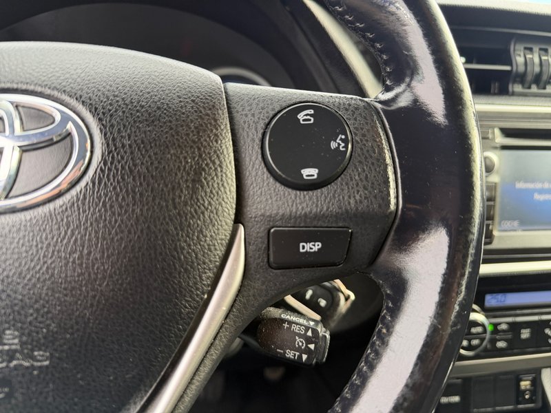 Toyota Auris 2015, foto 16