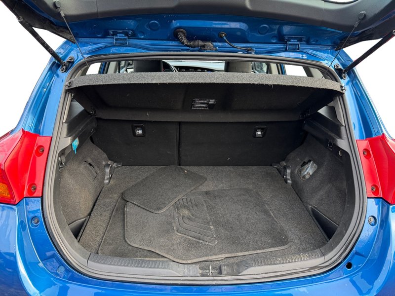 Toyota Auris 2015, foto 20
