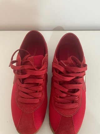 Zapatillas Bershka Rojas