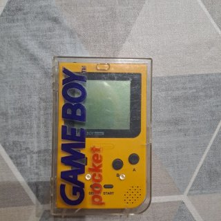 Nintendo Game Boy Pocket Amarilla + Caja