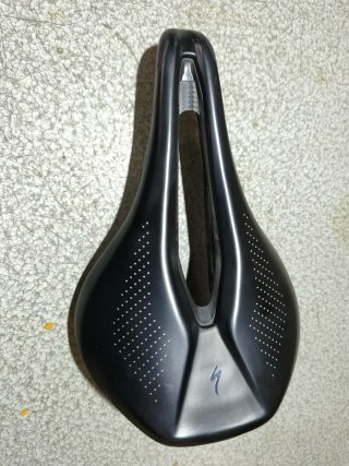 Sillín Specialized Power Comp Carbono 143mm