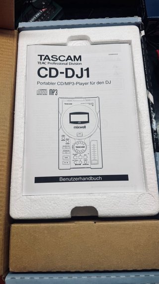 Reproductor CD/MP3 Tascam CD-DJ1