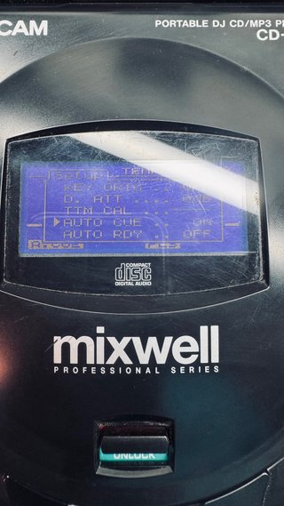 Reproductor CD/MP3 Tascam CD-DJ1