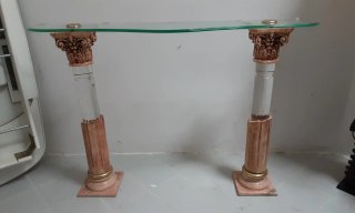Mesa consola cristal y piedra dorada