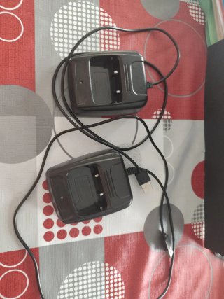 Walkie Talkies Nestling