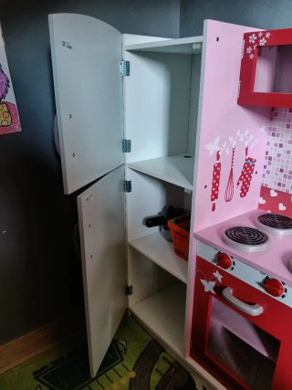 Cocina de juguete de madera