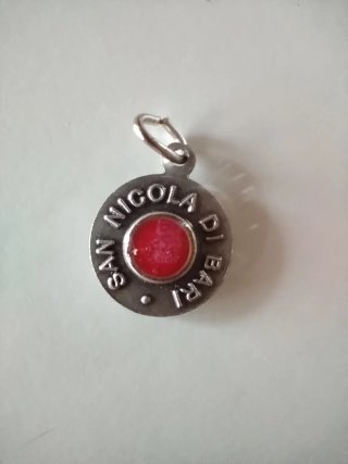 San Nicola di Bari medaglia con reliquia