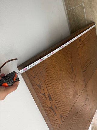 Mesa cuadrada de madera