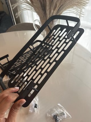 2 Baldas Negras Metal Baño/Cocina
