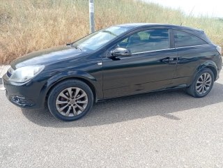 Opel Astra 2011