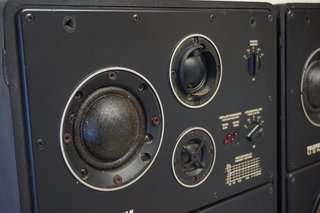 Altavoces Telefunken TLX 33 PROFESSIONAL HIFI BOX