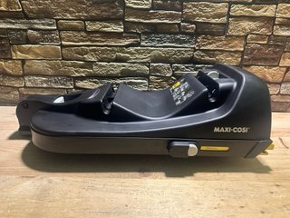 Maxi Cosi Base Silla de Coche CabrioFix i-Size