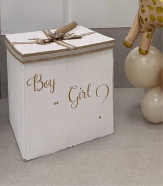 Caja de cartón para revelación de sexo