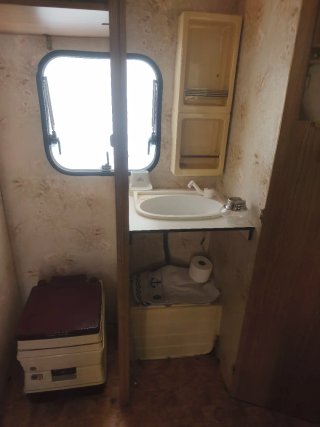 Caravana ADRIA 750kg con documentación