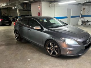 Volvo V40 2014