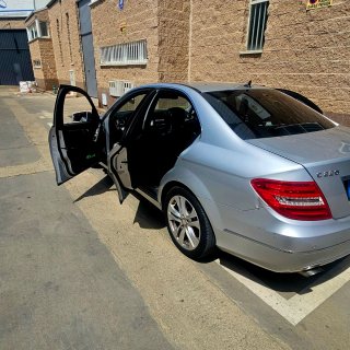 Mercedes-Benz c 220 2011