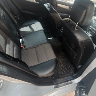 Mercedes-Benz c 220 2011