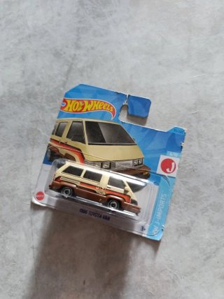 Hot Wheels 1986 Toyota Van