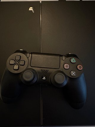 PS4 851GB + God of War