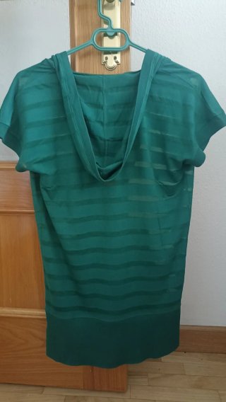 Camiseta Mango verde talla M