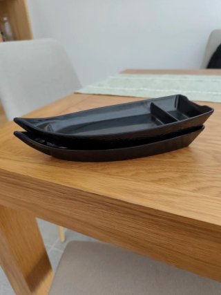 Vajilla culinaria japonesa semi nueva.