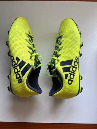 Zapatillas de fútbol con tacos