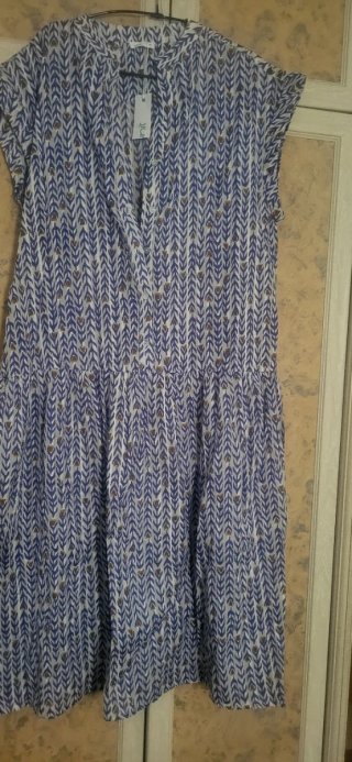 Conjunto vestido y bolso estampado