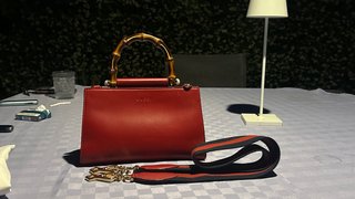 Vendo borsa Gucci Nymphaea in pelle con tracolla c