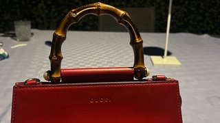 Vendo borsa Gucci Nymphaea in pelle con tracolla c