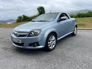Opel Tigra 2005