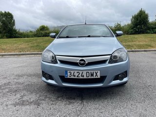 Opel Tigra 2005