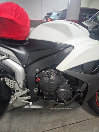Honda CBR 600 RR 2008 Blanca..