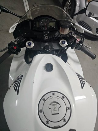 Honda CBR 600 RR 2008 Blanca..