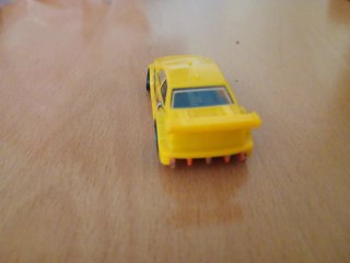 Coche de juguete taxi amarillo Hot Wheels