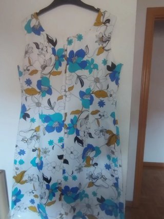 Vestido flores Morten Talla 42